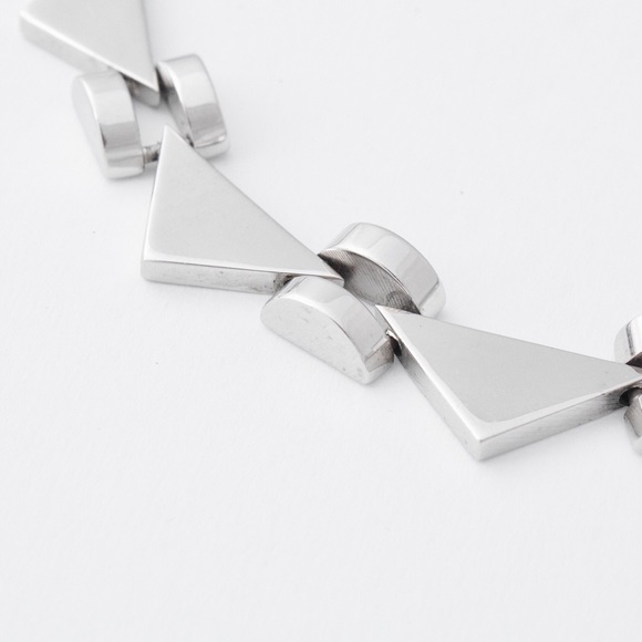 Vintage Silver Tone Triangle Link Necklace Geometric Modernist 15” - Picture 4 of 5